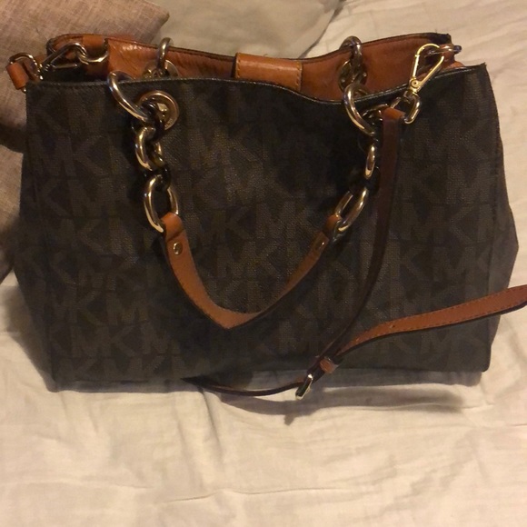 Mk purse - Picture 2 of 2
